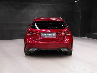 2022 Mercedes-Benz A-Класс 200 IV (W177), красный, 2166000 рублей, вид 5