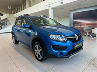 2016 Renault Sandero Stepway II, синий, 899000 рублей, вид 3