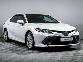 2019 Toyota Camry VIII (XV70), белый, 2178000 рублей, вид 3