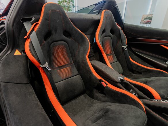 2026 McLaren 750S, оранжевый, 42900000 рублей - вид 21