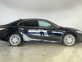 2019 Toyota Camry VIII (XV70), чёрный, 2800000 рублей, вид 5