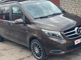 2017 Mercedes-Benz V-Класс Extra Long 250 d экстра длинный III (W447), коричневый, 4450000 рублей, вид 2