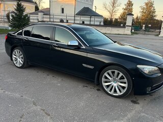 2009 BMW 7 серии Long 730Ld V (F01/F02/F04), чёрный, 2050000 рублей, вид 2