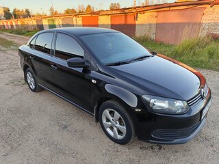 2012 Volkswagen Polo V, чёрный, 590000 рублей, вид 2