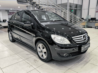 2010 Mercedes-Benz B-Класс 200 I (W245) Рестайлинг, чёрный, 550000 рублей, вид 3