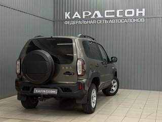 2024 Lada (ВАЗ) Niva Travel I, коричневый, 1100000 рублей, вид 2