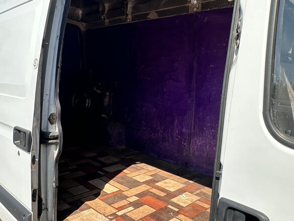 2006 Renault Master, белый, 750000 рублей - вид 4