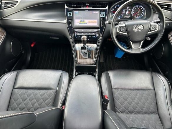 2015 Toyota Harrier III (XU60), белый, 1950055 рублей - вид 11