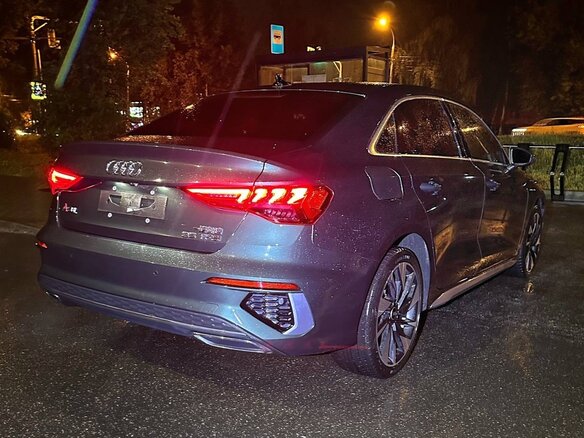 2022 Audi A3 35 TFSI IV (8Y), зелёный, 2190000 рублей - вид 3