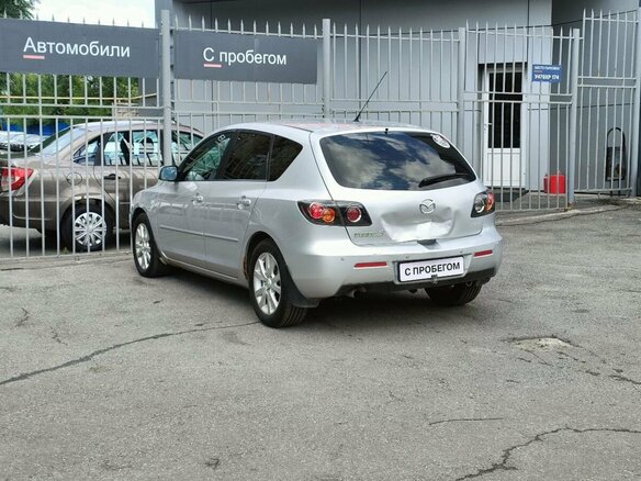 2007 Mazda 3 I (BK) Рестайлинг, серебристый, 535000 рублей - вид 3