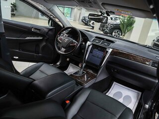 2017 Toyota Camry VII (XV50) Рестайлинг 2, белый, 1750000 рублей, вид 5