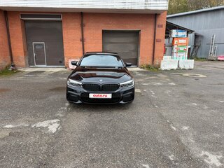 2018 BMW 5 серии 530d xDrive VII (G30/G31/G38), чёрный, 3450000 рублей, вид 3