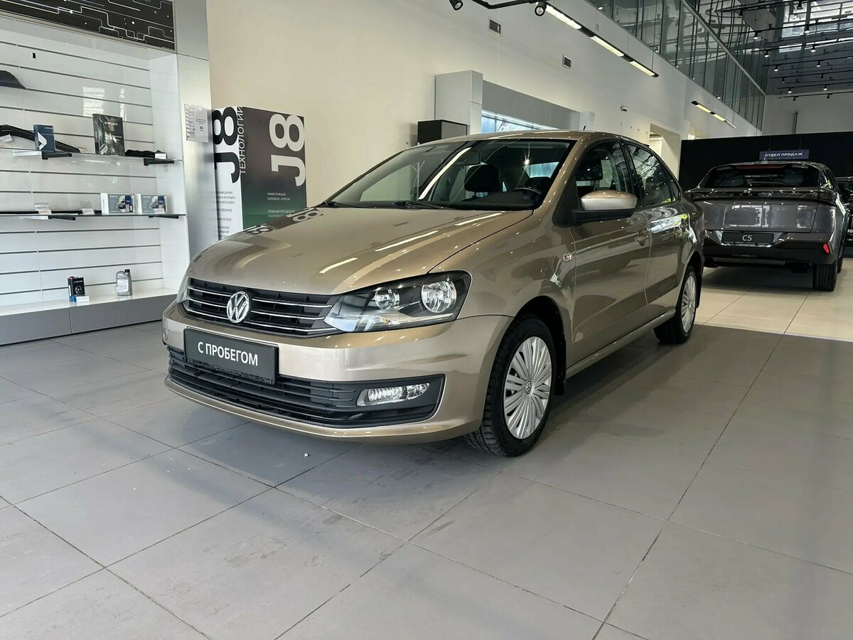 Открыть фотографии: Volkswagen Polo V Рестайлинг