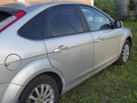 2008 Ford Focus II Рестайлинг, серебристый - вид 2