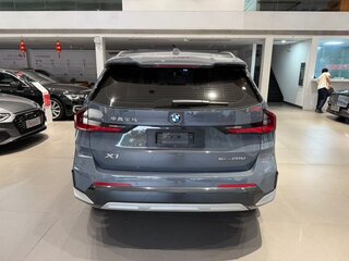 2024 BMW X1 Long 20Li sDrive III (U11/U12), серебристый, 2750070 рублей, вид 5