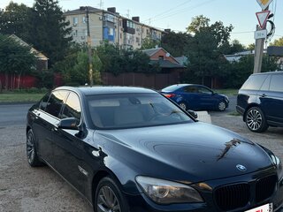 2011 BMW 7 серии 750i xDrive V (F01/F02/F04), чёрный, 1850000 рублей, вид 3