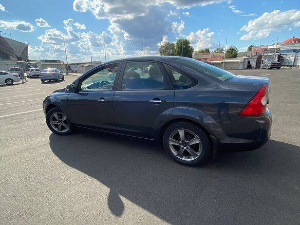2008 Ford Focus II Рестайлинг, серый, 1000000 рублей - вид 6