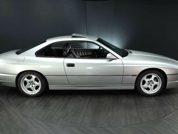1993 BMW 8 серии 850i I (E31), серебристый, 7270000 рублей - вид 6