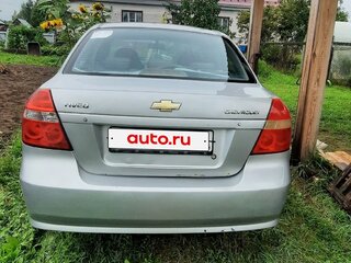 2009 Chevrolet Aveo I Рестайлинг, серебристый, 230000 рублей, вид 2