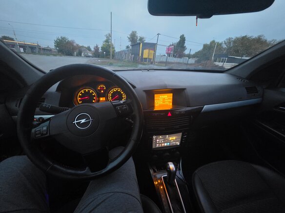 2008 Opel Astra H Рестайлинг, бежевый, 650000 рублей - вид 11
