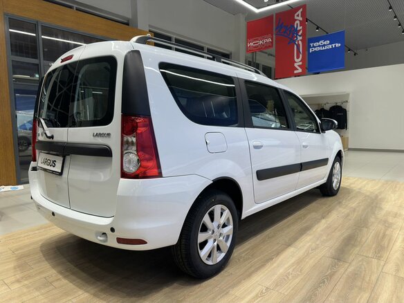 2026 Lada (ВАЗ) Largus I Рестайлинг, белый, 1842000 рублей - вид 3