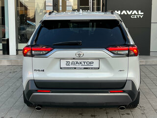 2021 Toyota RAV4 V (XA50), белый, 3189000 рублей, вид 5