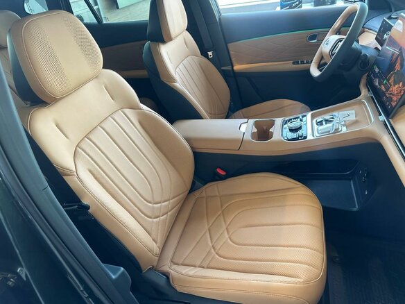 2026 Geely EX5 Гибрид EM-R, зелёный, 3829990 рублей - вид 8