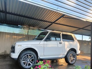 2024 Lada (ВАЗ) Niva Legend I, белый, 900000 рублей, вид 4