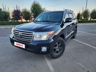 2015 Toyota Land Cruiser 200 Series Рестайлинг 1, чёрный, 3990000 рублей, вид 2