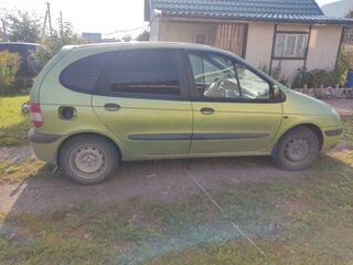 2000 Renault Scenic I Рестайлинг, зелёный, 230000 рублей, вид 2