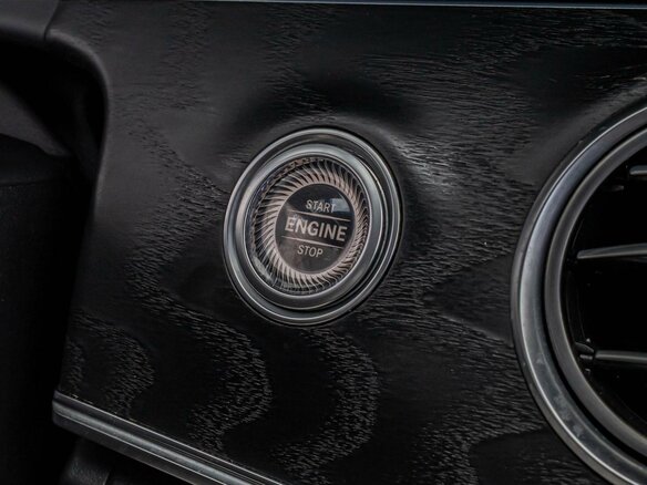 2021 Mercedes-Benz E-Класс 220 d V (W213, S213, C238) Рестайлинг, белый, 4200000 рублей - вид 18