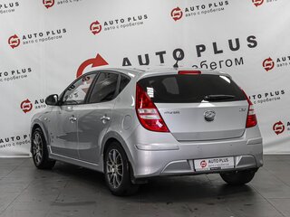 2010 Hyundai i30 I Рестайлинг, серебристый, 799000 рублей, вид 2