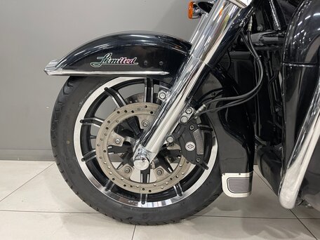 2015 Harley-Davidson Electra Glide, чёрный, 1190000 рублей, вид 5