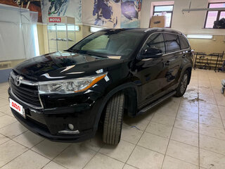 2014 Toyota Highlander III (XU50), чёрный, 2550000 рублей, вид 2