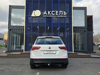 2020 Volkswagen Tiguan II, белый, 2575000 рублей, вид 4