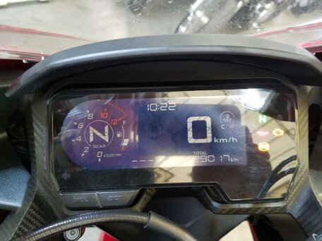 2021 Honda CBR 400R, красный, 649000 рублей, вид 5