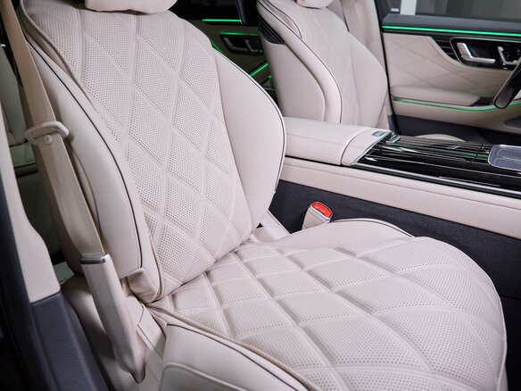 2026 Mercedes-Benz Maybach S-Класс 580 II (Z223) Рестайлинг, чёрный, 43900000 рублей - вид 21