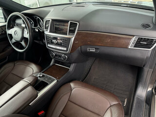 2014 Mercedes-Benz M-Класс 400 III (W166), чёрный, 2159000 рублей, вид 5