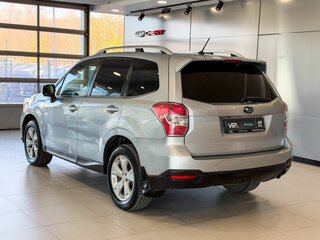 2014 Subaru Forester IV, серый, 1427000 рублей, вид 4