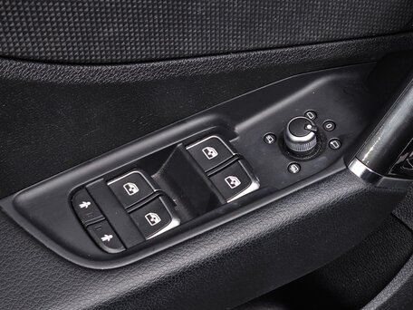 2023 Audi Q2 35 TDI I Рестайлинг, чёрный, 2900000 рублей, вид 5