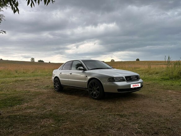 2000 Audi A4 I (B5) Рестайлинг, серебристый, 600000 рублей - вид 5