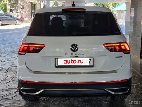 2023 Volkswagen Tiguan II Рестайлинг, белый, 3200000 рублей, вид 2