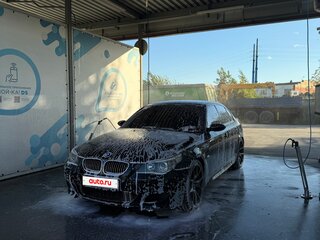 2005 BMW M5 IV (E60/E61), чёрный, 2400000 рублей, вид 2