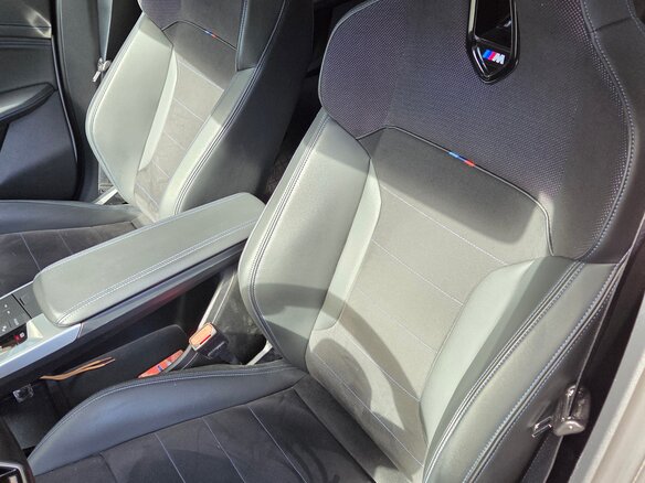 2023 BMW iX1 xDrive 30L, белый, 4700000 рублей - вид 11
