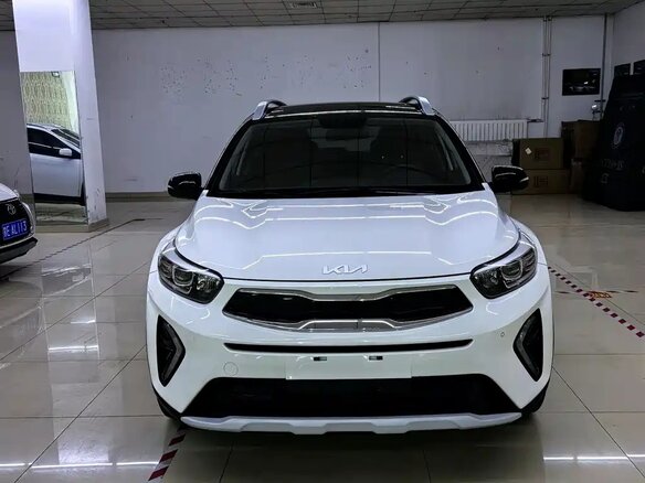 2021 Kia KX1, белый, 1320000 рублей - вид 1