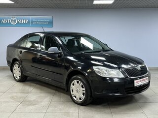 2011 Skoda Octavia II (A5) Рестайлинг, чёрный, 580000 рублей, вид 3