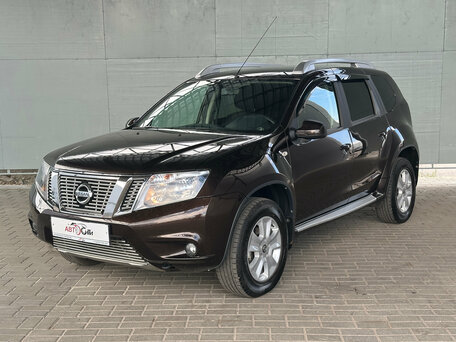 Nissan Terrano III (D10)