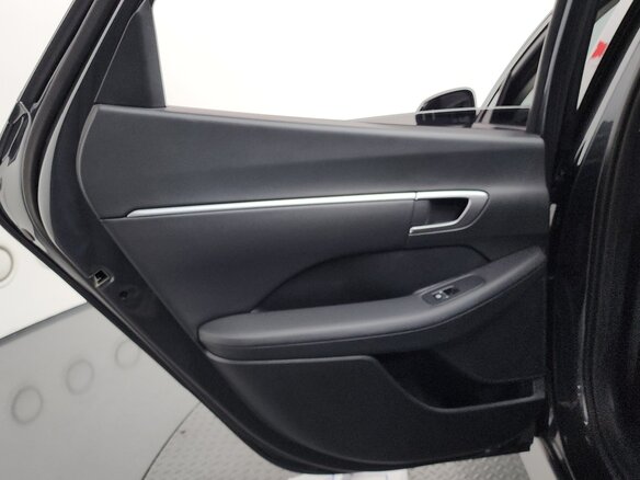 2026 Hyundai Sonata VIII (DN8) Рестайлинг, серебристый, 3060000 рублей - вид 18