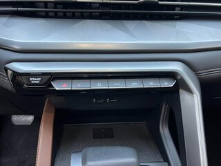 2022 Geely Vision X6 Pro, белый, 1180000 рублей, вид 4
