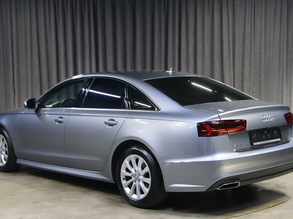 2018 Audi A6 IV (C7) Рестайлинг, серый, 1899000 рублей - вид 3